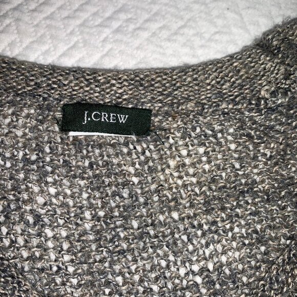 J. Crew Lightweight Grey V-Neck Sweater Short sleeve. S - Picture 5 of 7
